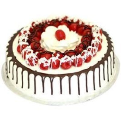 Blackforest Cake With Cherry