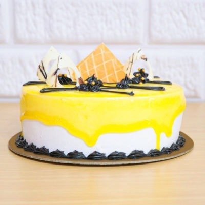 Creative Dazzling Pineapple Cake