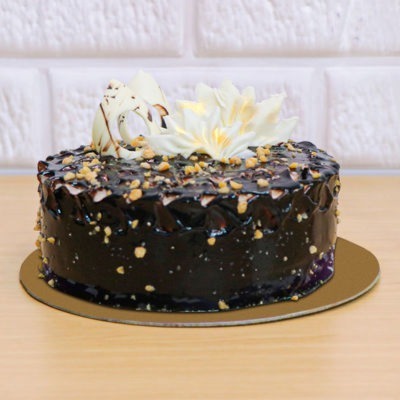 Flavourful Choco Chip Cake